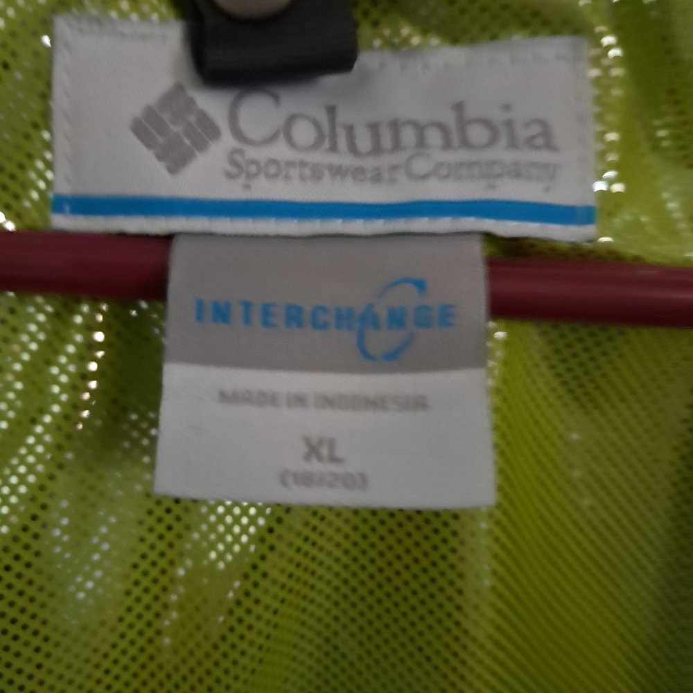 Columbia womens XL Gray Yellow Omni Heat Interchange Omni Tech Waterproof jacket